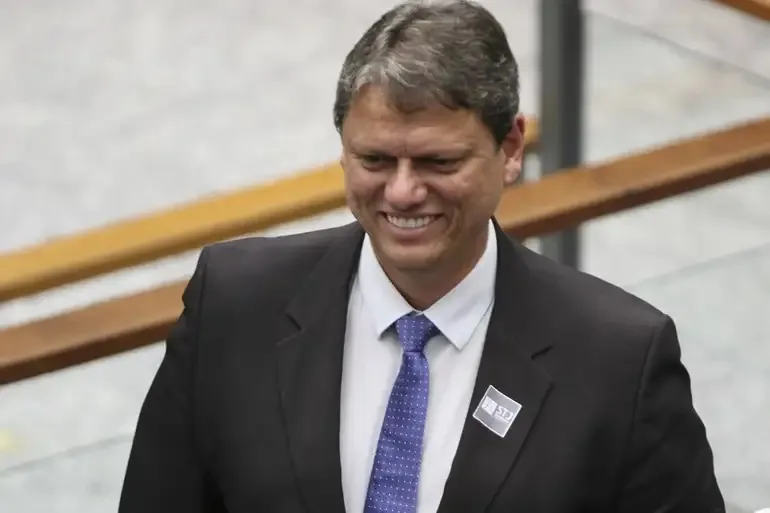 Mais lembrado nas urnas: Tarcísio recebe 18,5 mil votos e lidera votação individual em Jales