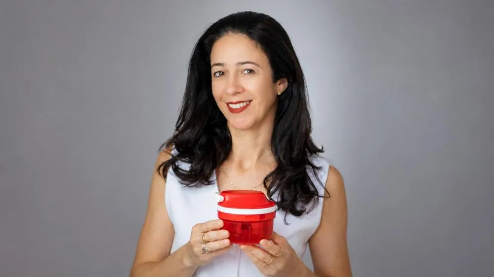 De consultora a líder: Gislaini celebra trajetória construída com a Tupperware na região