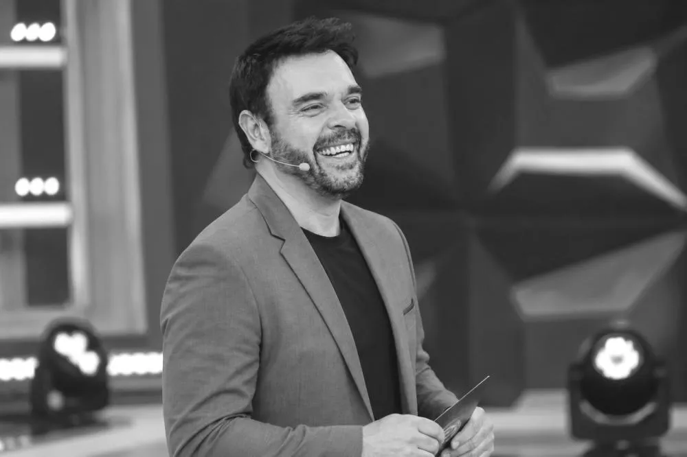Morre o apresentador Juarez da Tekpix, famoso pelo bordão “Vamos falar de coisa boa?”